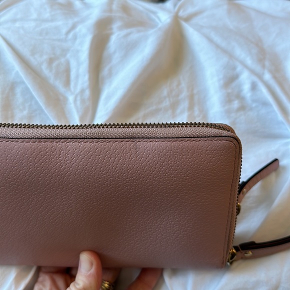 Kate Spade Large Carryall Wristlet/Wallet Blush Pink Double Zipper - Picture 3 of 16